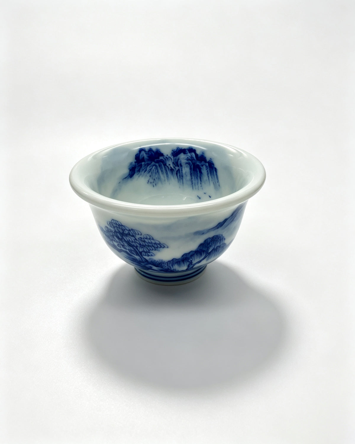 Blue and White Landscape Tea Cup       50ml   -Jingdezhen porcelain