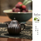 Qiu Shui     150cc   - Yixing Zisha Purple Clay Teapot