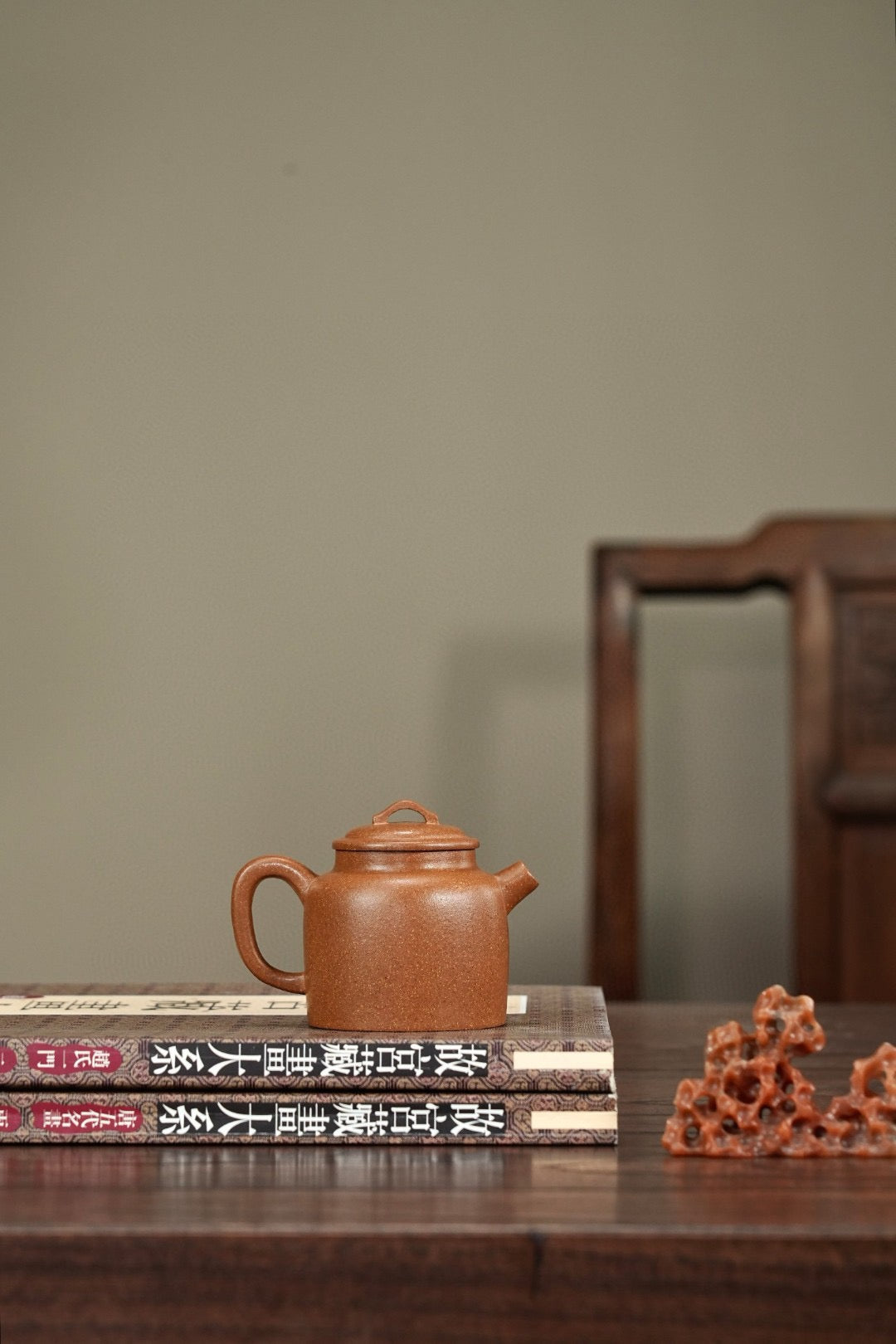 Ji Zhi 160cc - Yixing Zisha Purple Clay Teapot