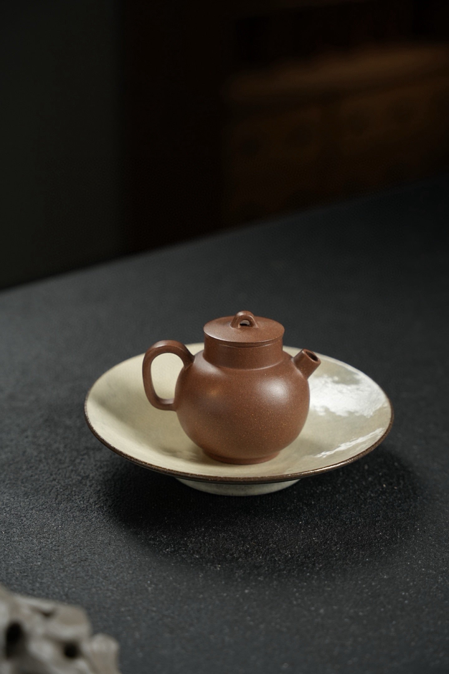 Ling Long Yu Guan 100cc - Yixing Zisha Purple Clay Teapot