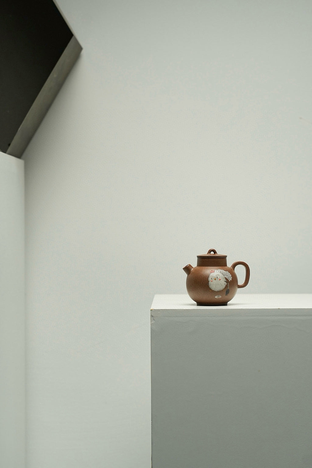 Ling Long Yu Guan 100cc - Yixing Zisha Purple Clay Teapot