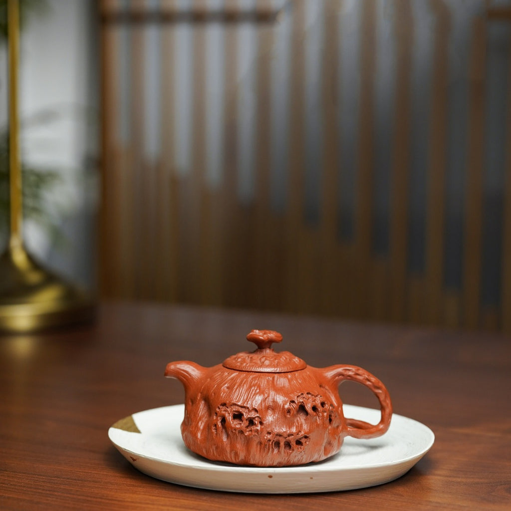 Gong Chun Hu   220cc - Yixing Zisha Purple Clay Teapot