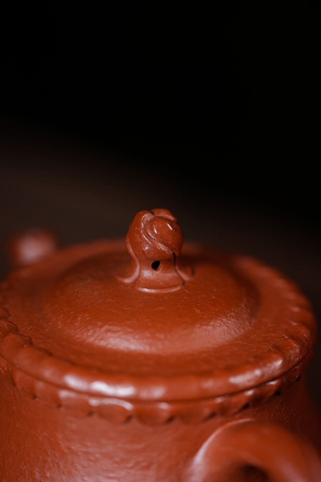 Chun  180cc - Yixing Zisha Purple Clay Teapot