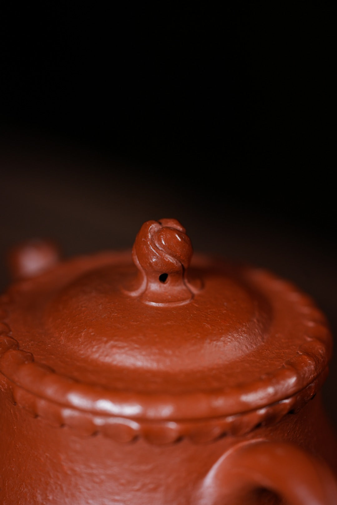 Chun  180cc - Yixing Zisha Purple Clay Teapot