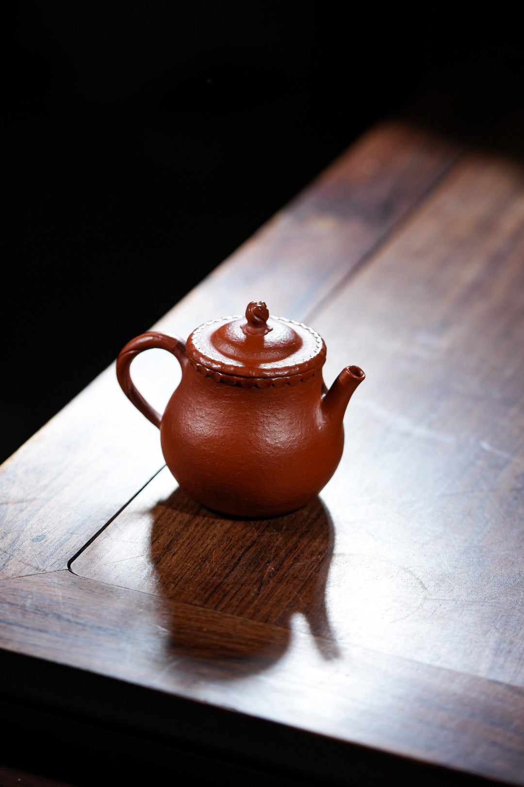 Chun  180cc - Yixing Zisha Purple Clay Teapot