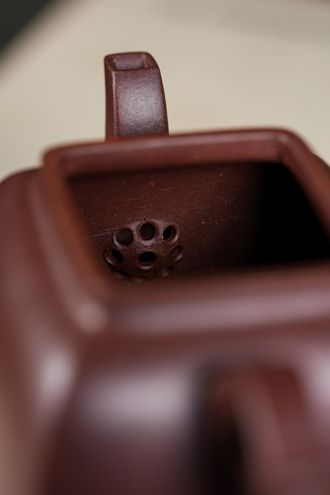 Yun Lu  225cc - Yixing Zisha Purple Clay Teapot