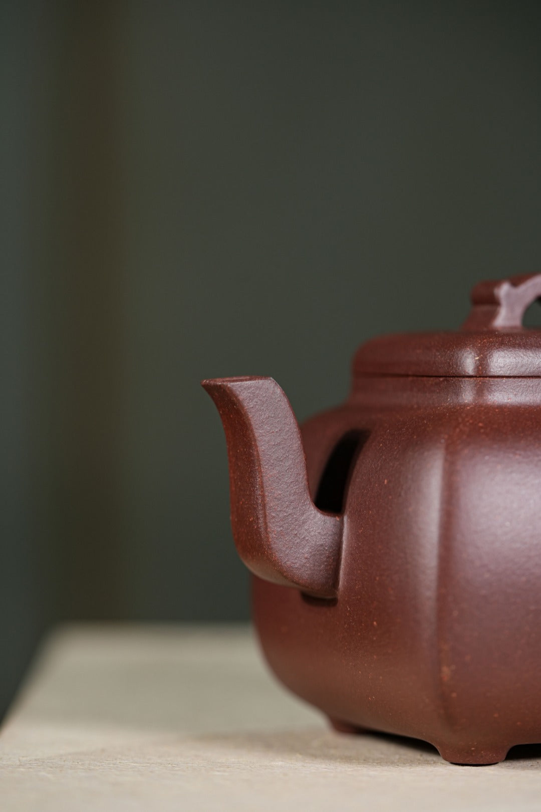 Yun Lu  225cc - Yixing Zisha Purple Clay Teapot