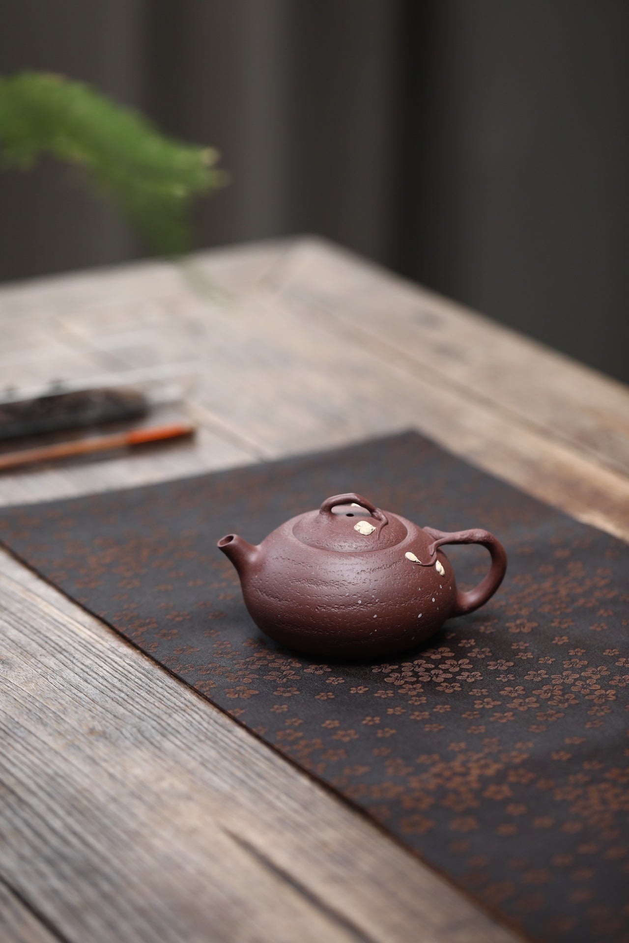 Fan Chen  160cc - Yixing Zisha Purple Clay Teapot