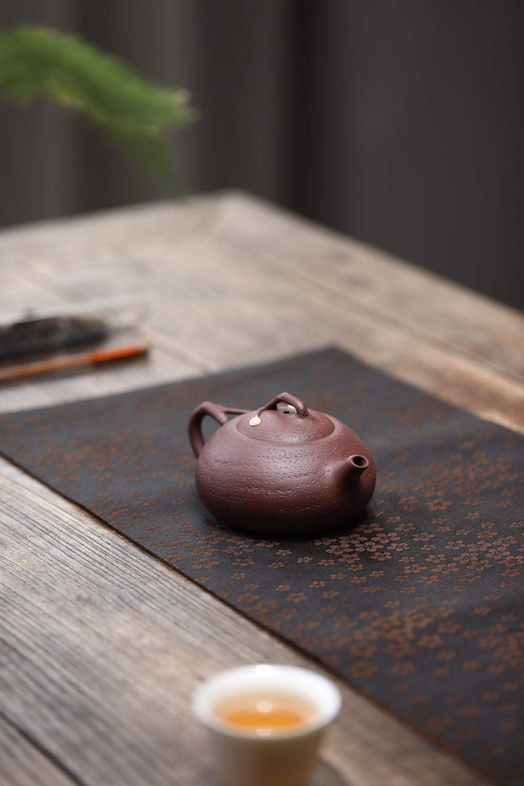 Fan Chen  160cc - Yixing Zisha Purple Clay Teapot