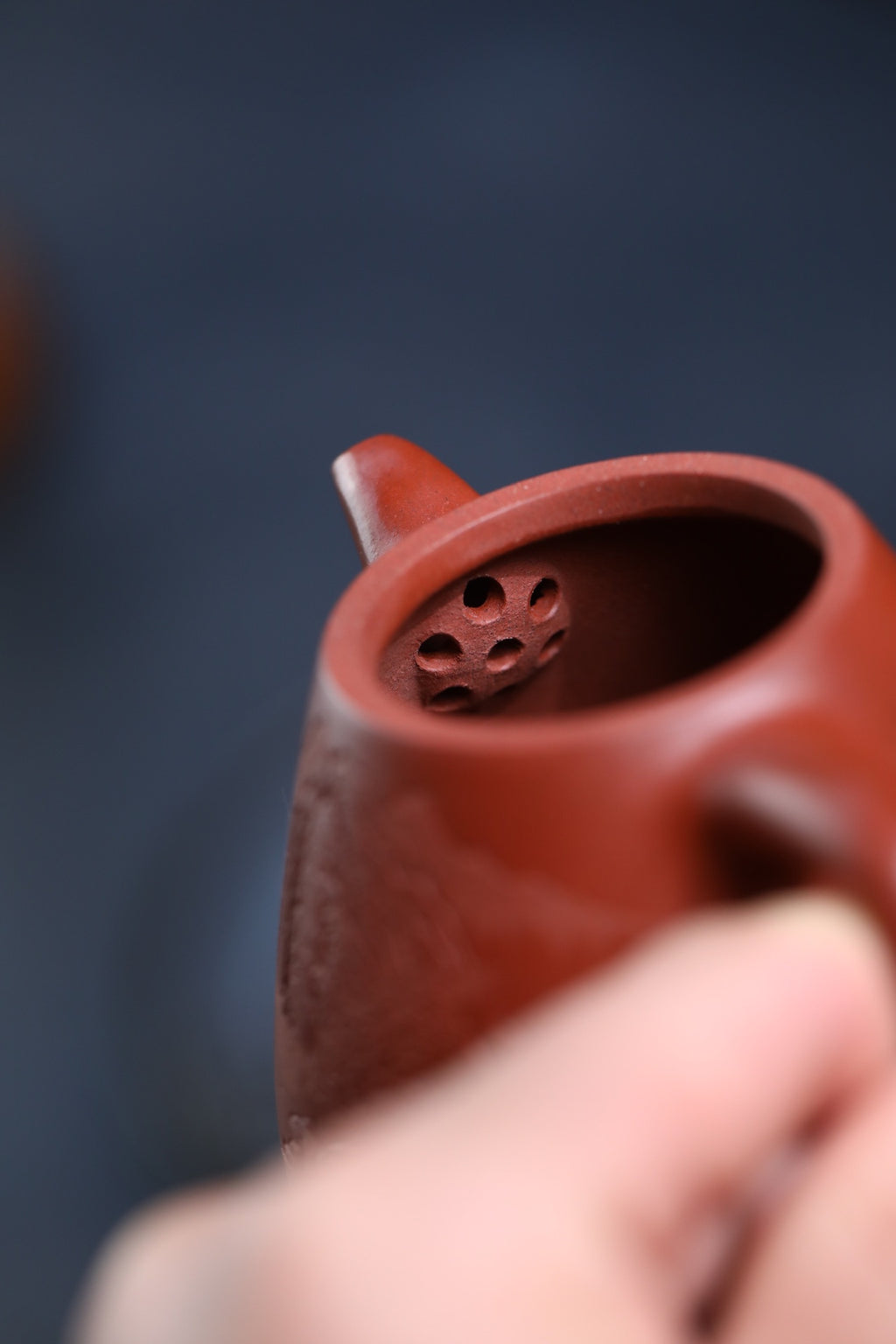 Gao Shan Liu Shui 190cc - Yixing Zisha Purple Clay Teapot