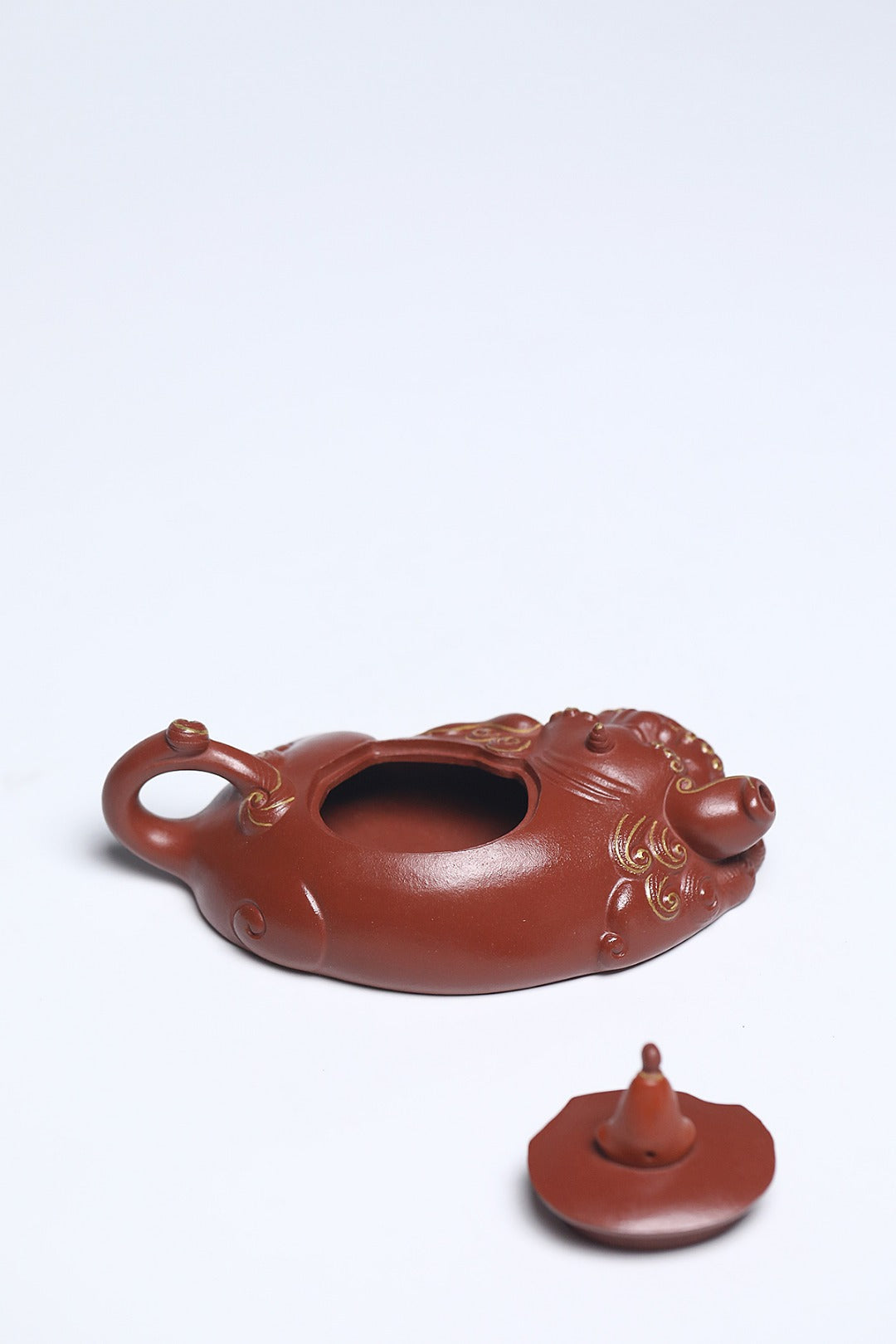 Qi Lin  150cc - Yixing Zisha Purple Clay Teapot