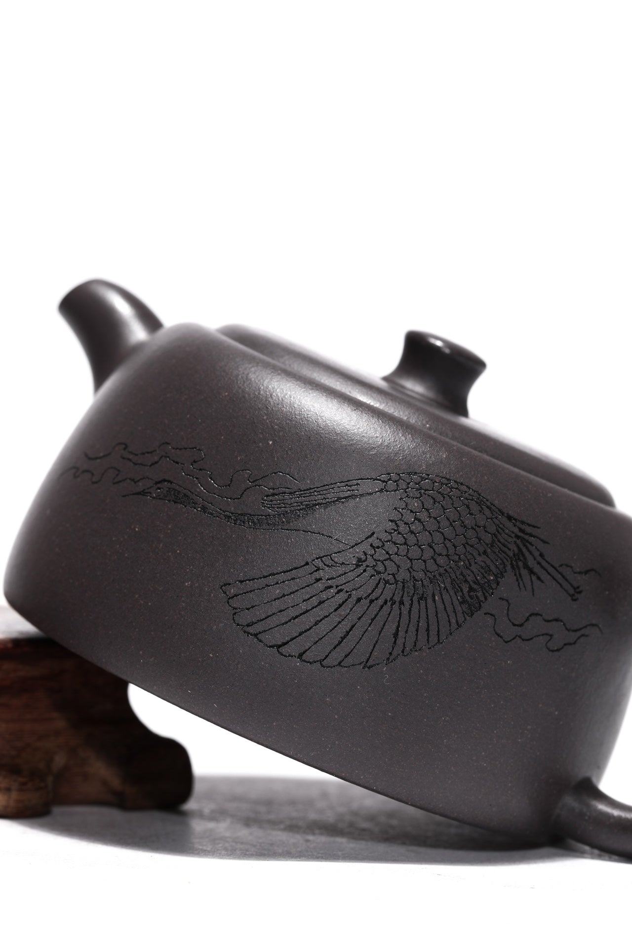 Jing Lan Hu  200cc - Yixing Zisha Purple Clay Teapot