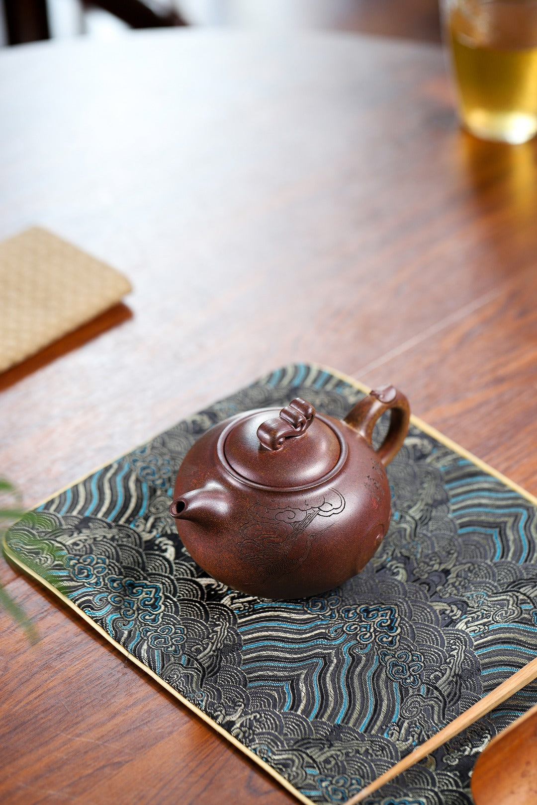 Rui He Cheng Xiang  270cc - Yixing Zisha Purple Clay Teapot