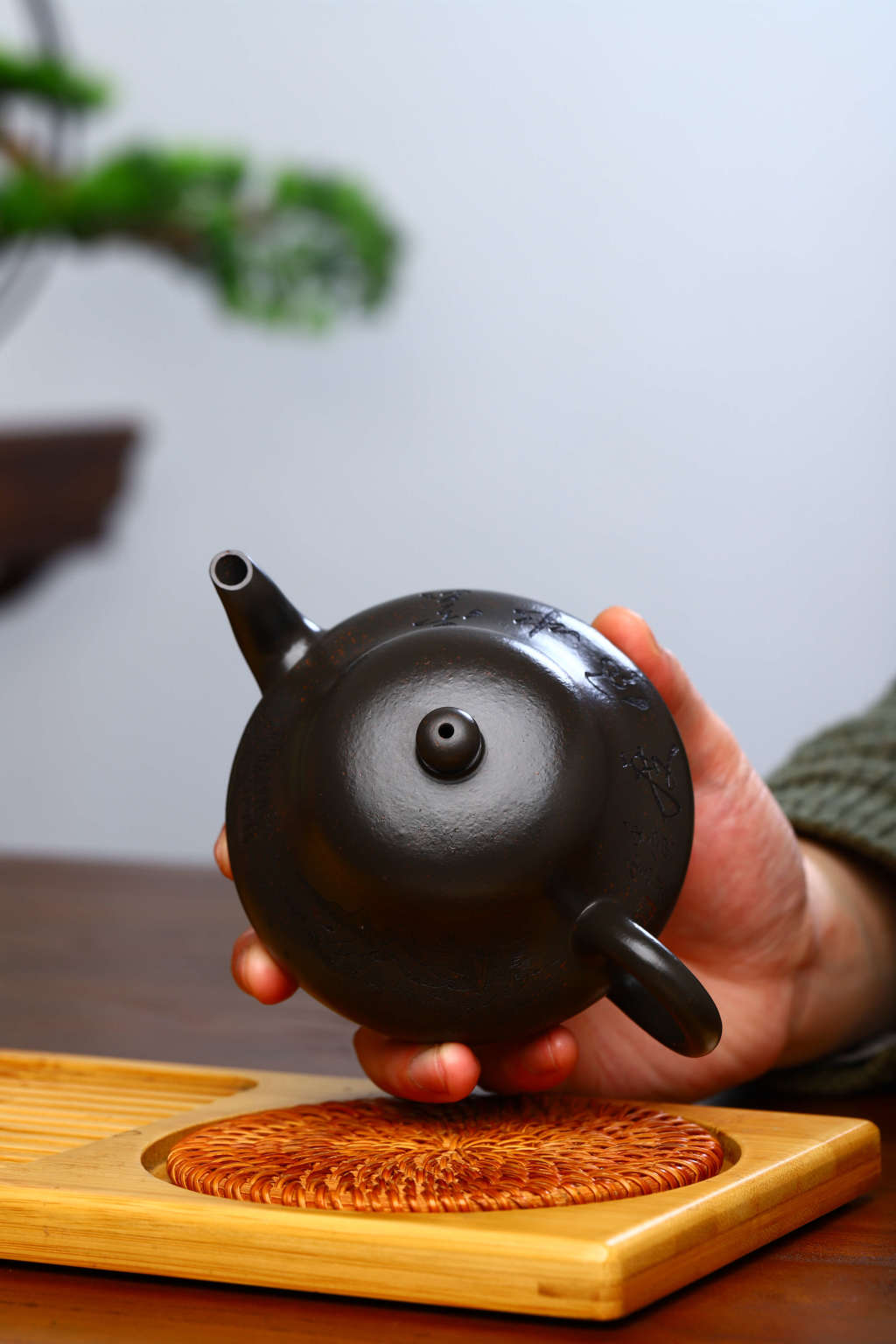 Jun De  280cc - Yixing Zisha Purple Clay Teapot