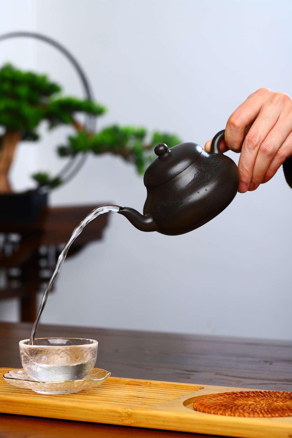 Jun De  280cc - Yixing Zisha Purple Clay Teapot