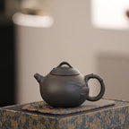 Wen Zhu Hu   160cc - Yixing Zisha Purple Clay Teapot