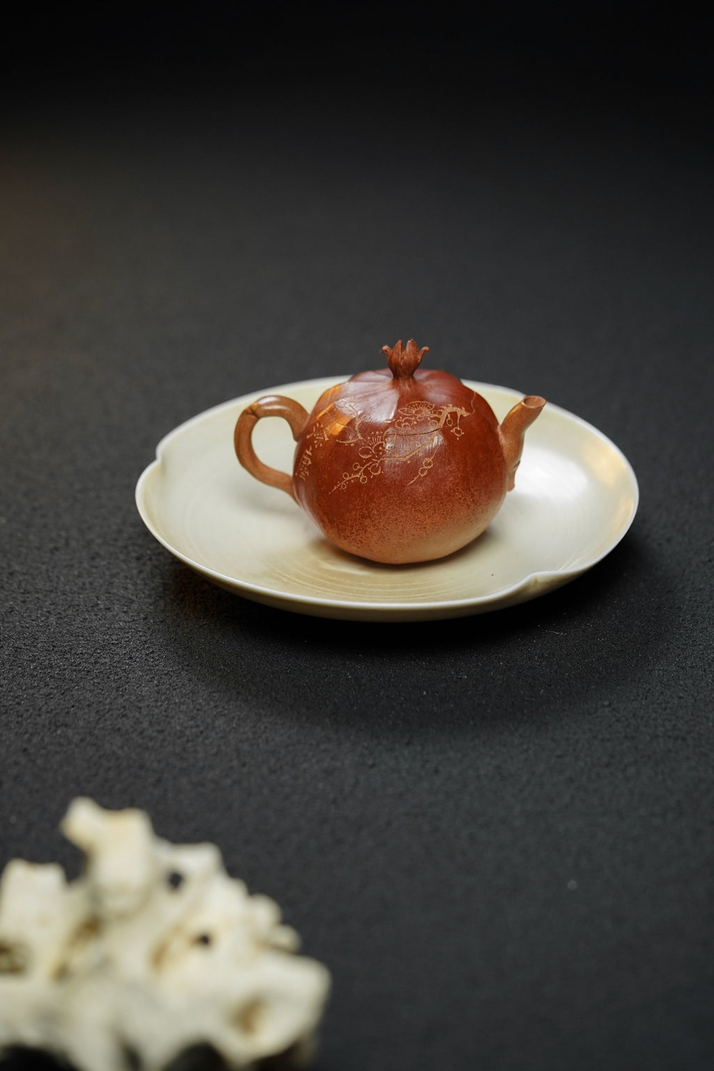 Xiao Shi Liu  100cc - Yixing Zisha Purple Clay Teapot