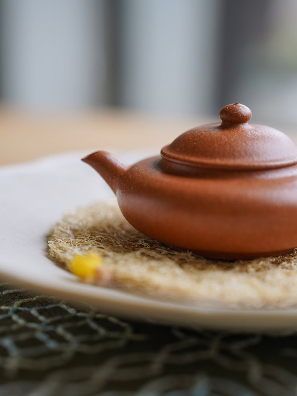Ai Pan Hu  60cc - Yixing Zisha Purple Clay Teapot
