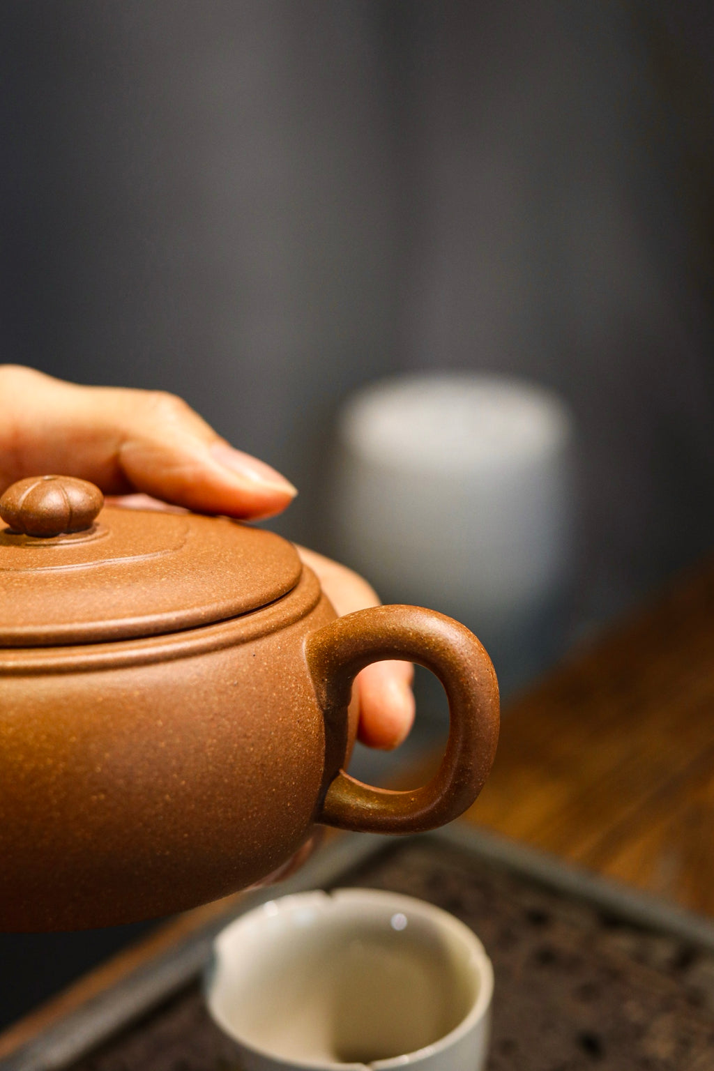 Rong Ling  200cc - Yixing Zisha Purple Clay Teapot