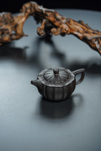 Wan Deng  280cc - Yixing Zisha Purple Clay Teapot