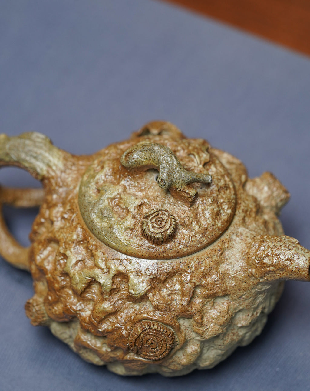 Gu Mu Feng Chun  230cc - Yixing Zisha Purple Clay Teapot