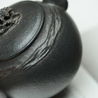 Tai Hu Shi Qu   130cc - Yixing Zisha Purple Clay Teapot