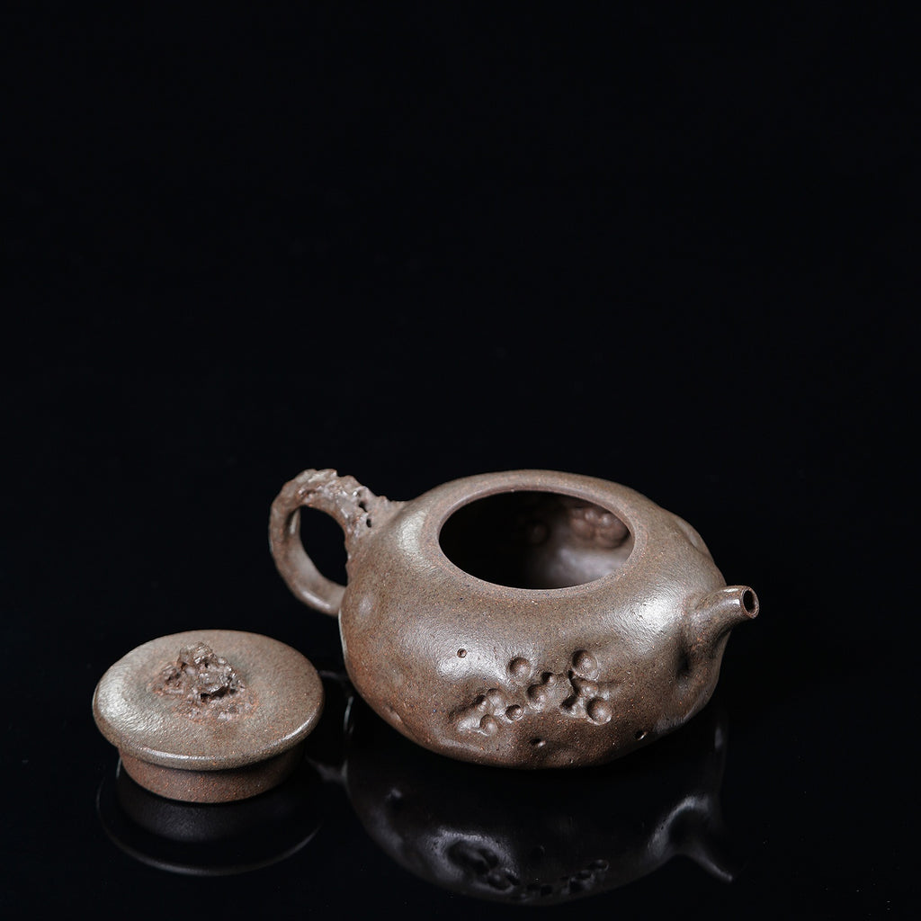 Tai Hu Shi Qu   180cc - Yixing Zisha Purple Clay Teapot