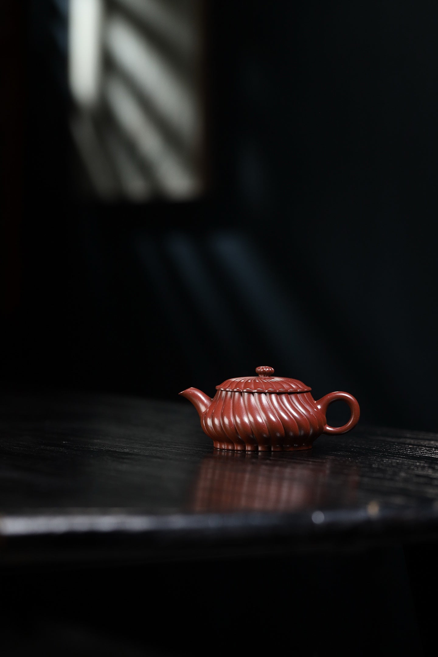 Jin Wen Ming Lu  170cc - Yixing Zisha Purple Clay Teapot