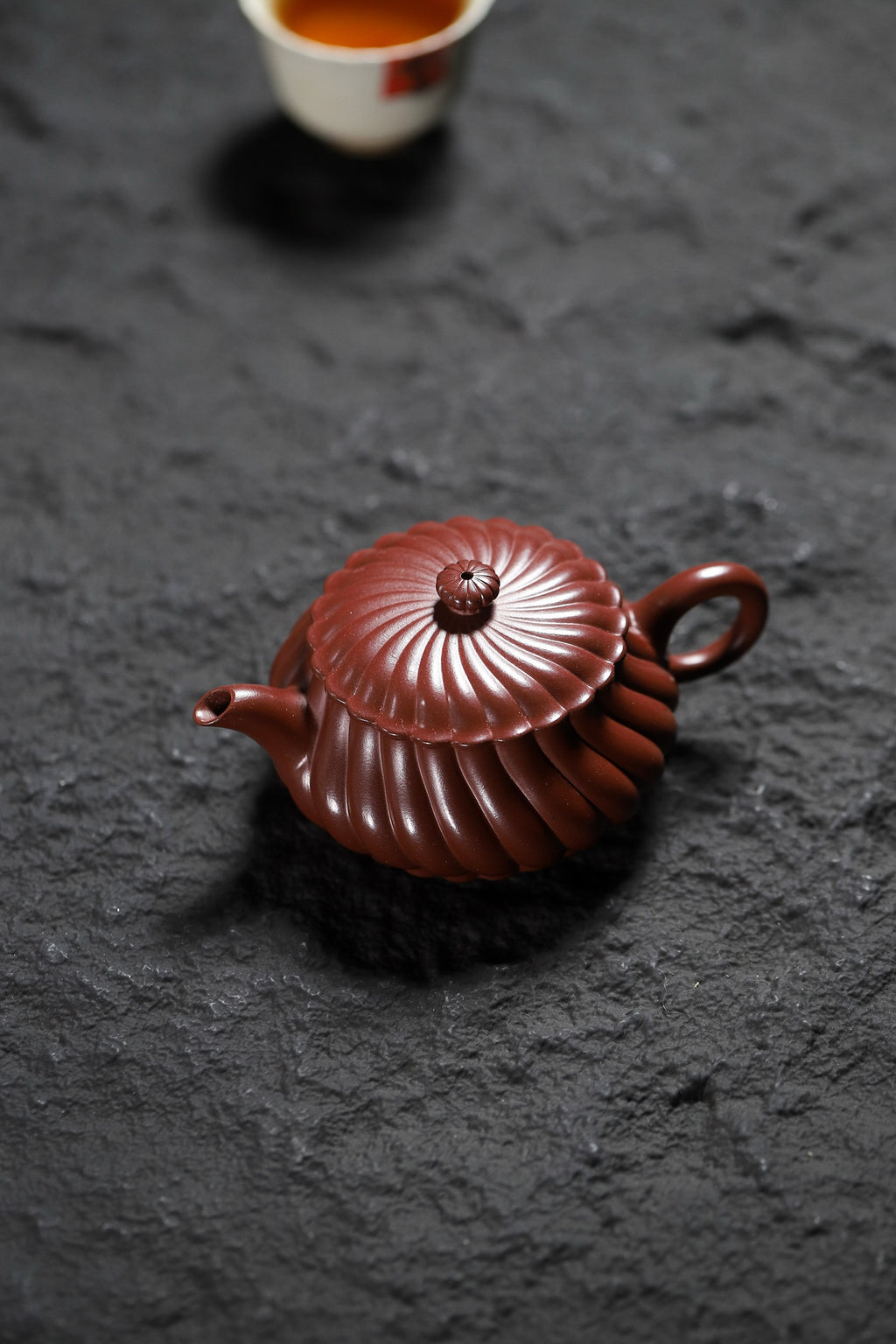 Jin Wen Ming Lu  170cc - Yixing Zisha Purple Clay Teapot