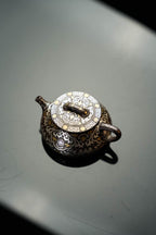 Yue Piao  160cc - Yixing Zisha Purple Clay Teapot