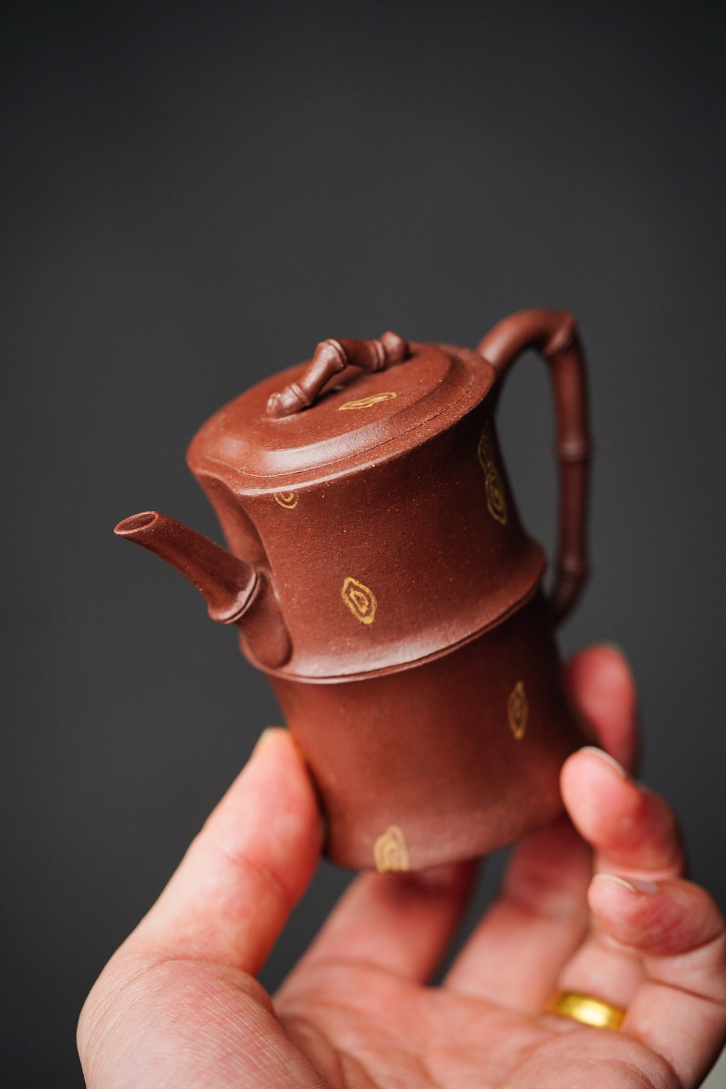 Zhu Jie   120cc - Yixing Zisha Purple Clay Teapot