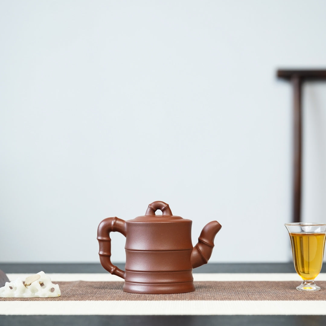 Jie Jie Gao Sheng   230cc - Yixing Zisha Purple Clay Teapot