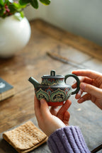 Dun Huang Tuan Hua   170cc - Yixing Zisha Purple Clay Teapot