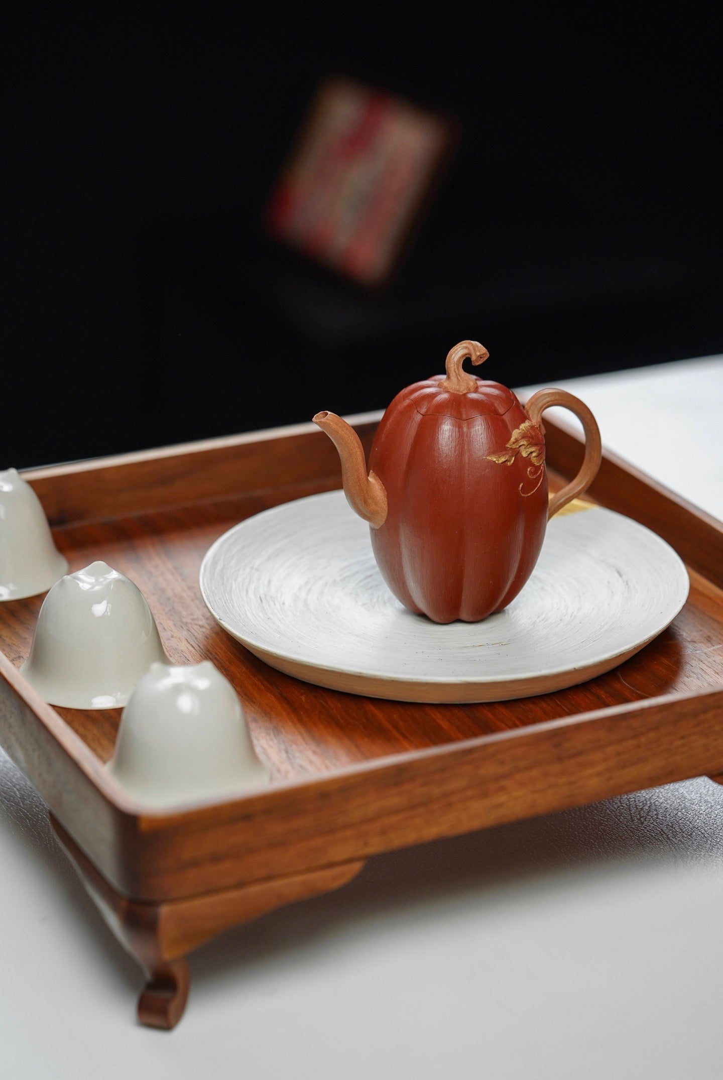 Jing Le Nan Gua   208cc - Yixing Zisha Purple Clay Teapot