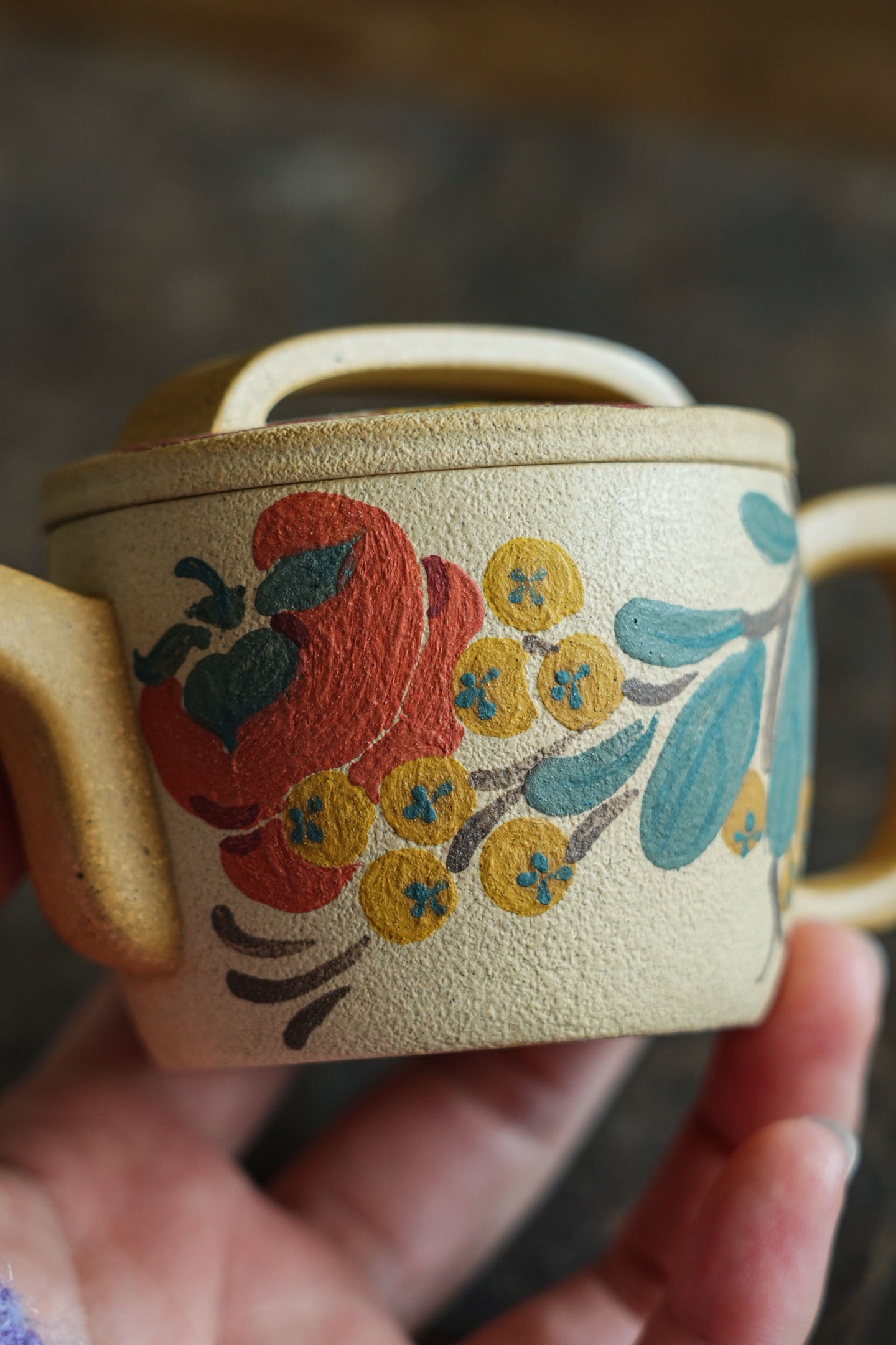 Shi Shi Ru Yi   120cc - Yixing Zisha Purple Clay Teapot