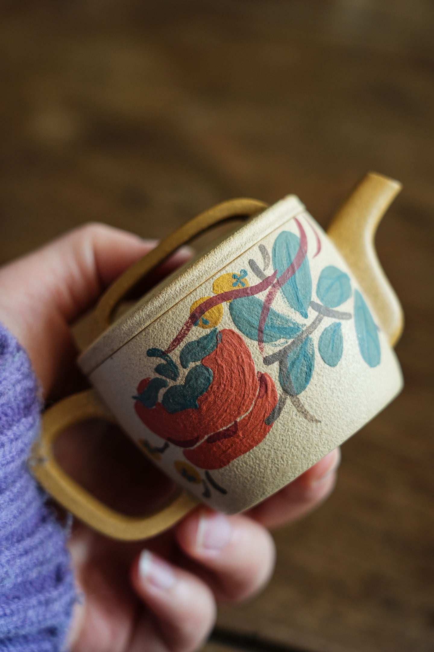 Shi Shi Ru Yi   120cc - Yixing Zisha Purple Clay Teapot