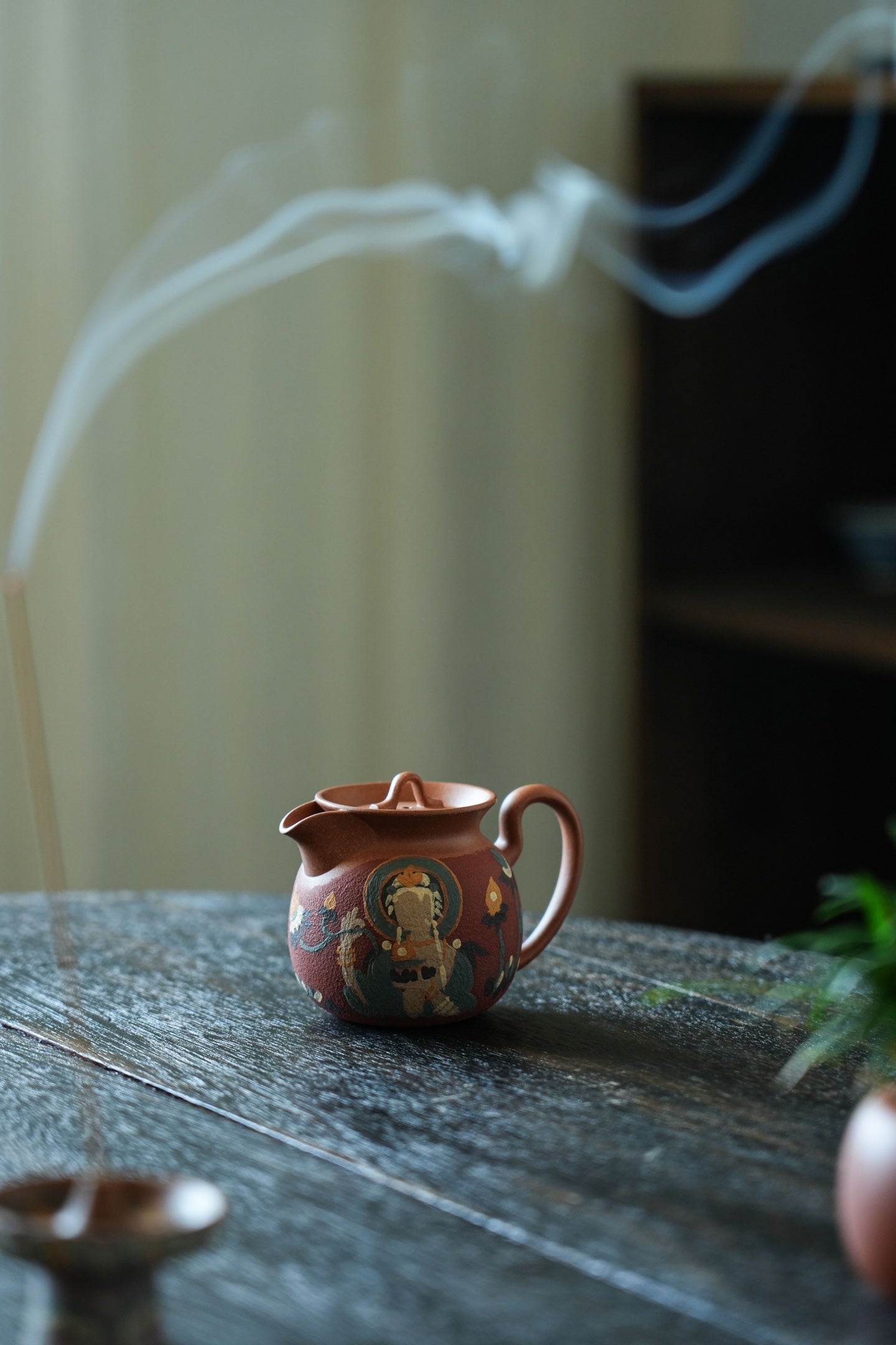 Mo Ni Bao Zhu  150cc - Yixing Zisha Purple Clay Teapot