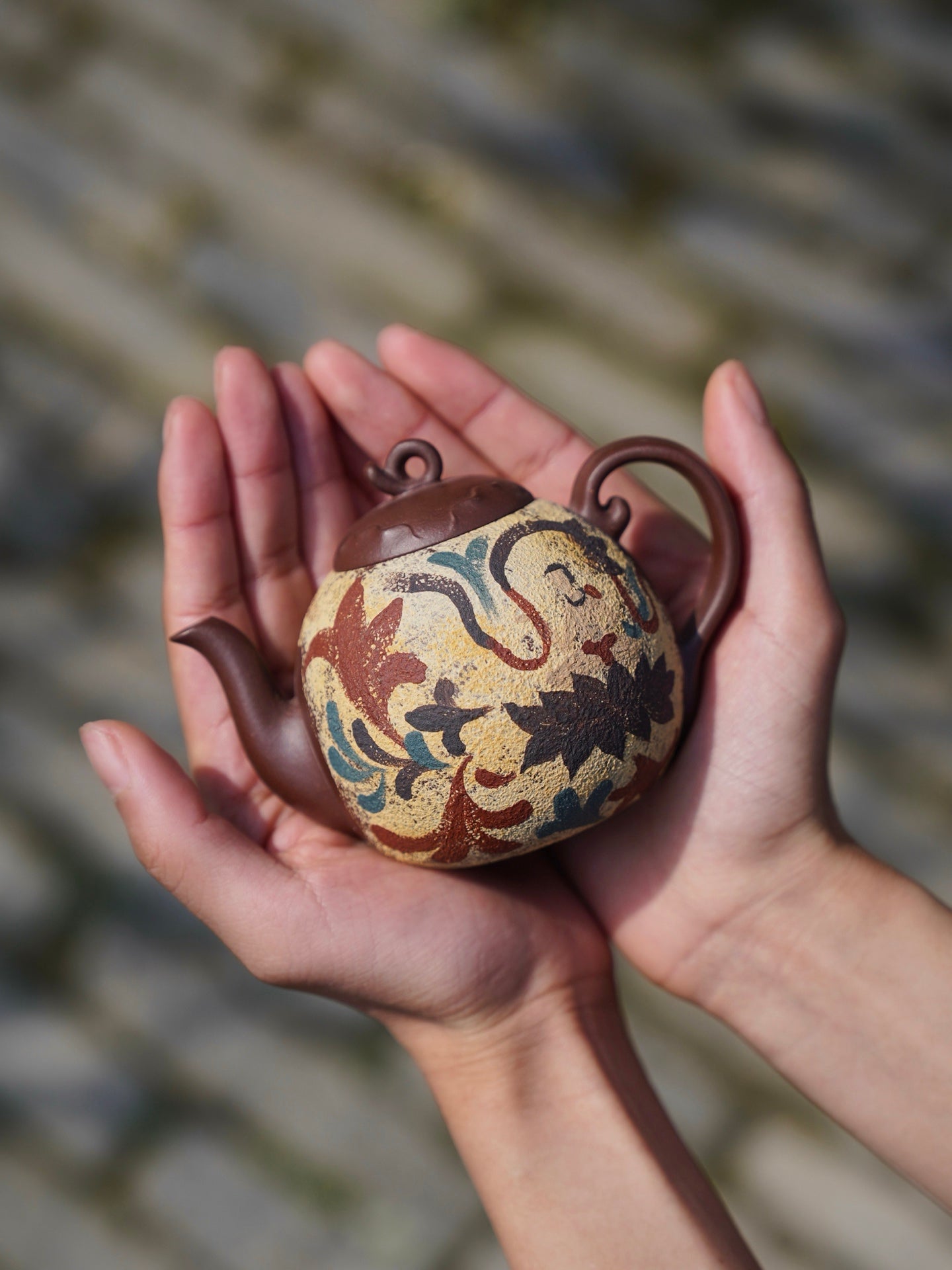 Hao Yun Lian Lian  180cc - Yixing Zisha Purple Clay Teapot