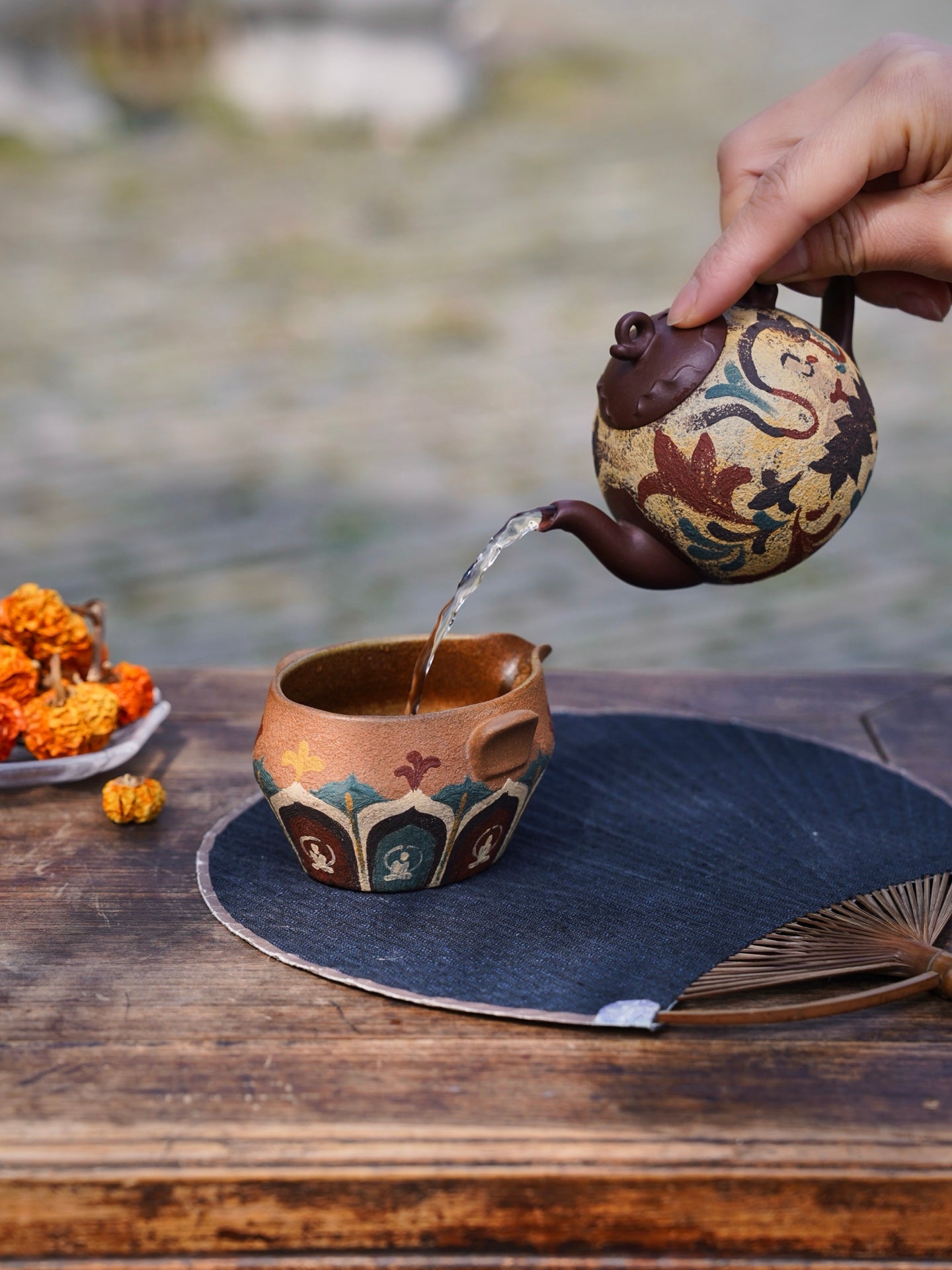 Hao Yun Lian Lian  180cc - Yixing Zisha Purple Clay Teapot