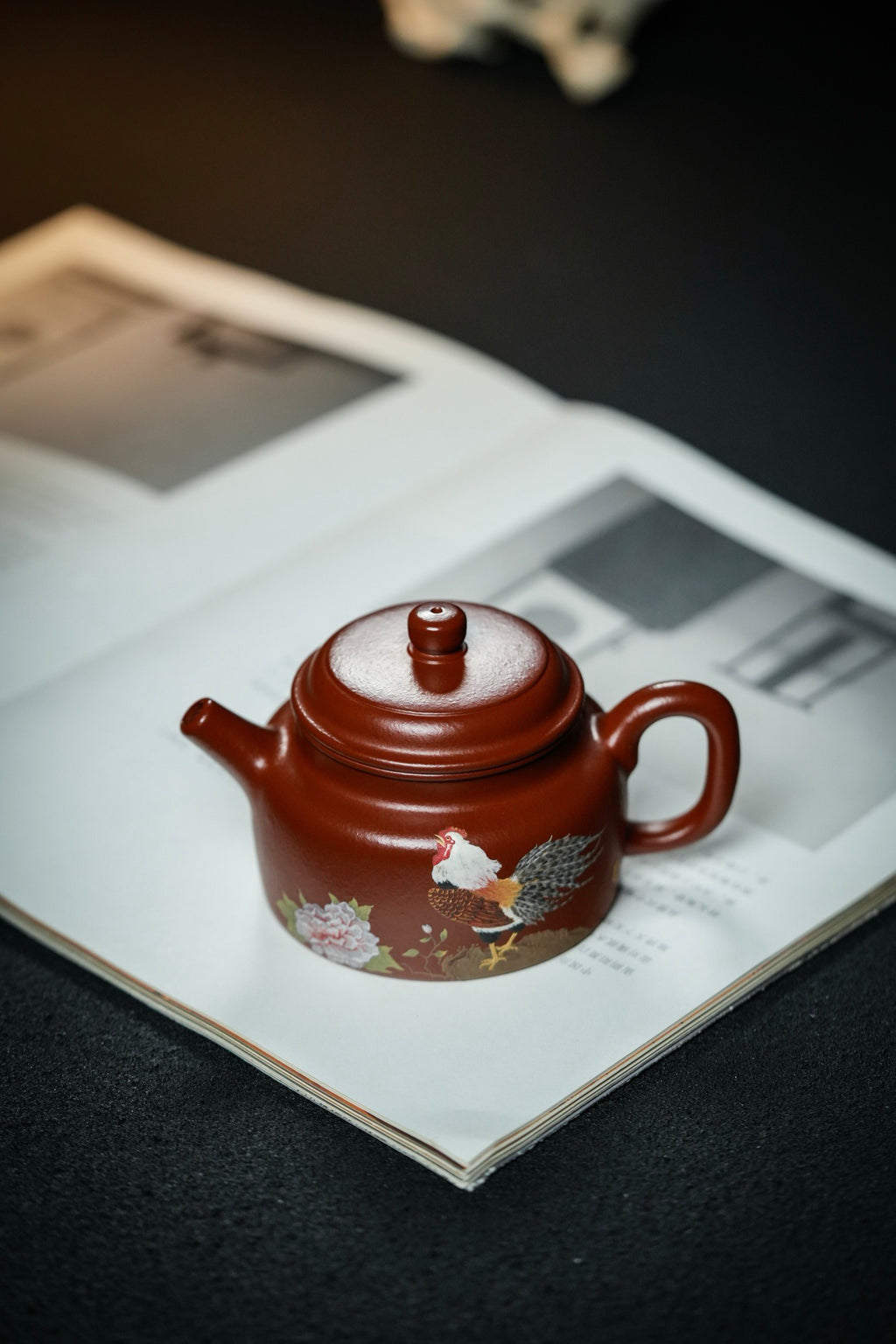 Da Heng De Zhong  160cc - Yixing Zisha Purple Clay Teapot