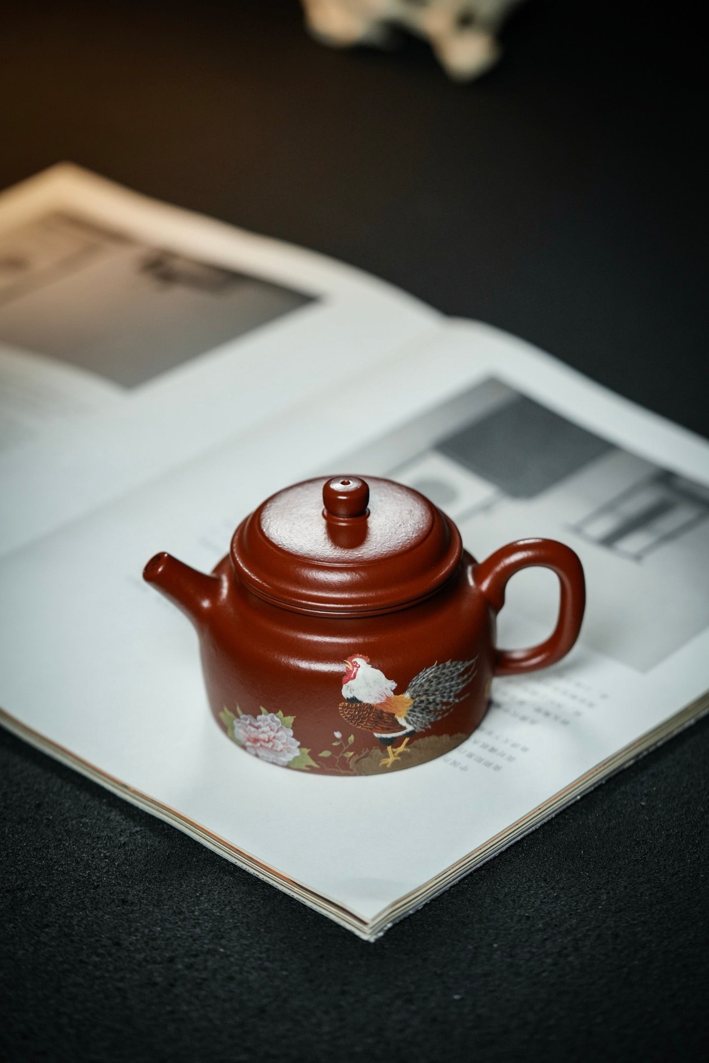 Da Heng De Zhong  160cc - Yixing Zisha Purple Clay Teapot