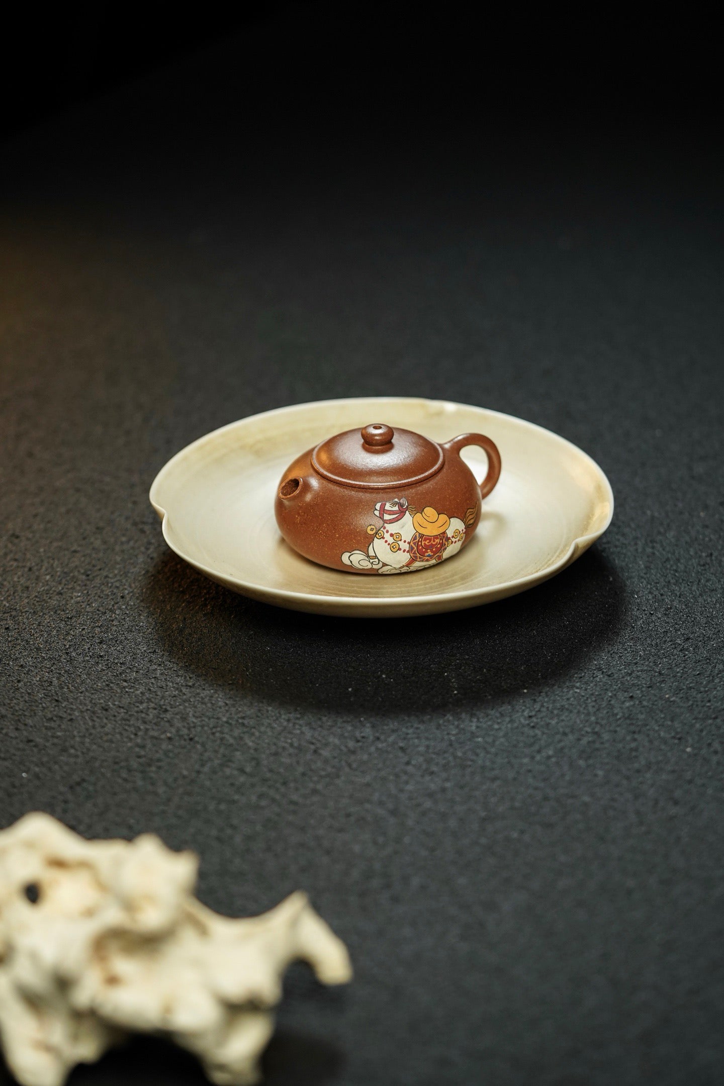 Xiao Xiao Xi Shi Ru  80cc - Yixing Zisha Purple Clay Teapot