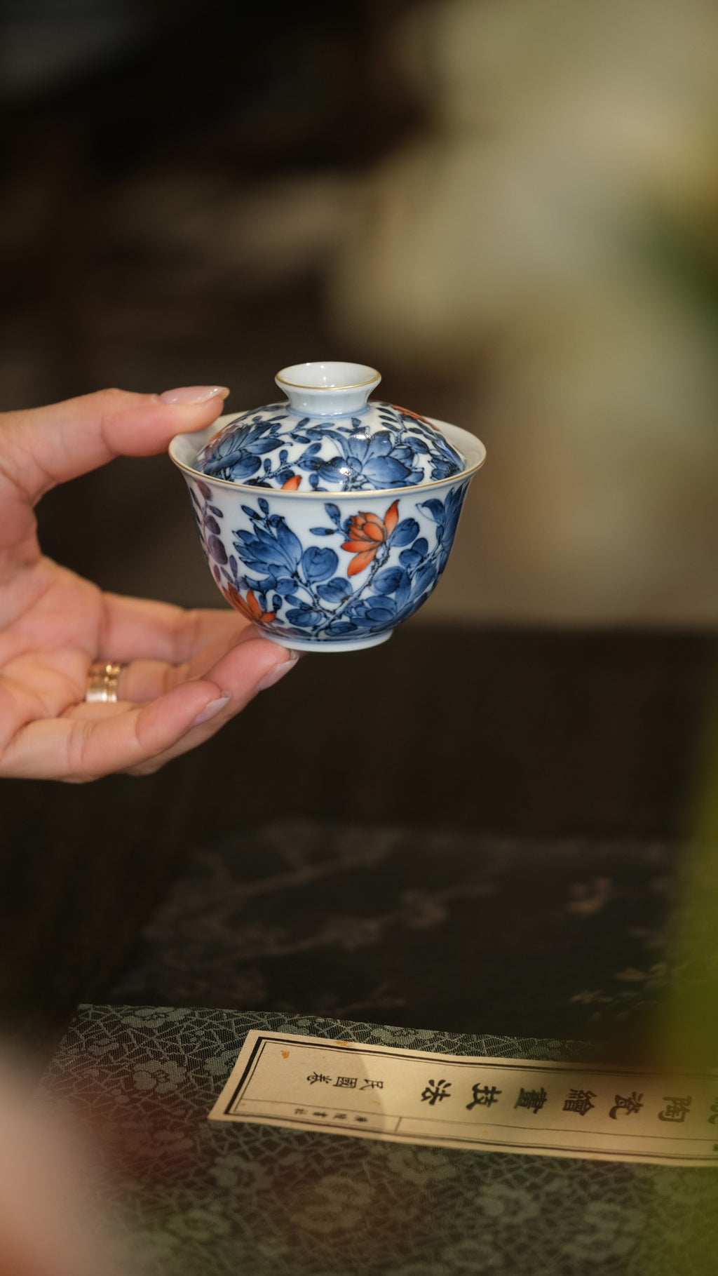 Blue and white porcelain covered bowl  -Jingdezhen porcelain