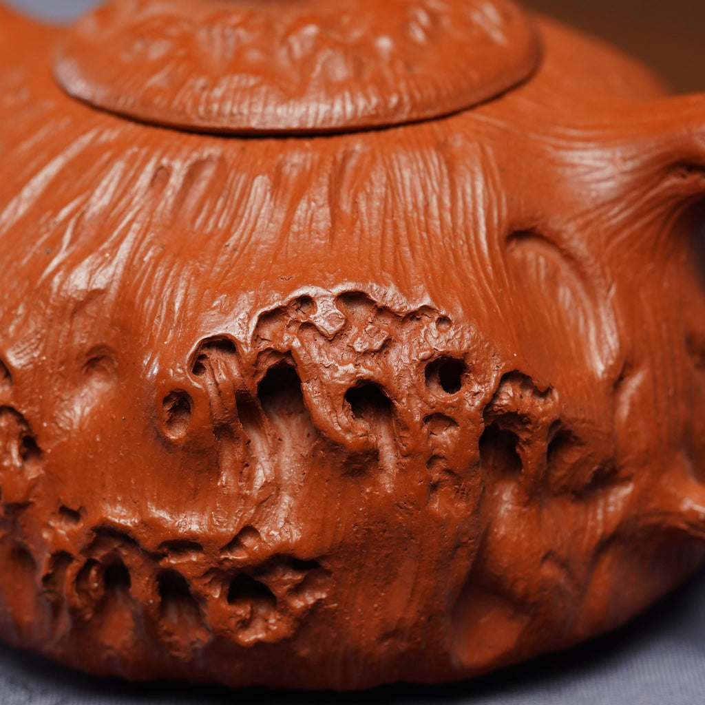 Gong Chun Hu   220cc - Yixing Zisha Purple Clay Teapot