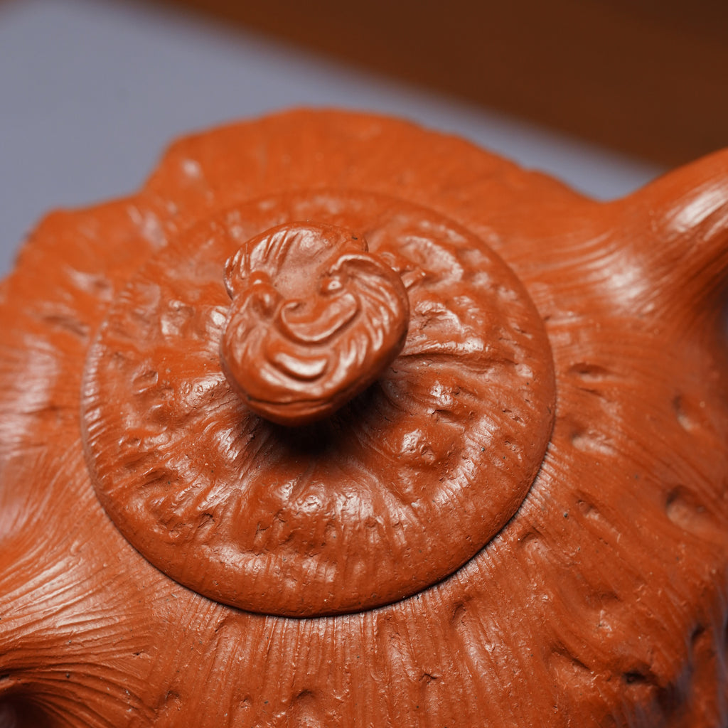 Gong Chun Hu   220cc - Yixing Zisha Purple Clay Teapot