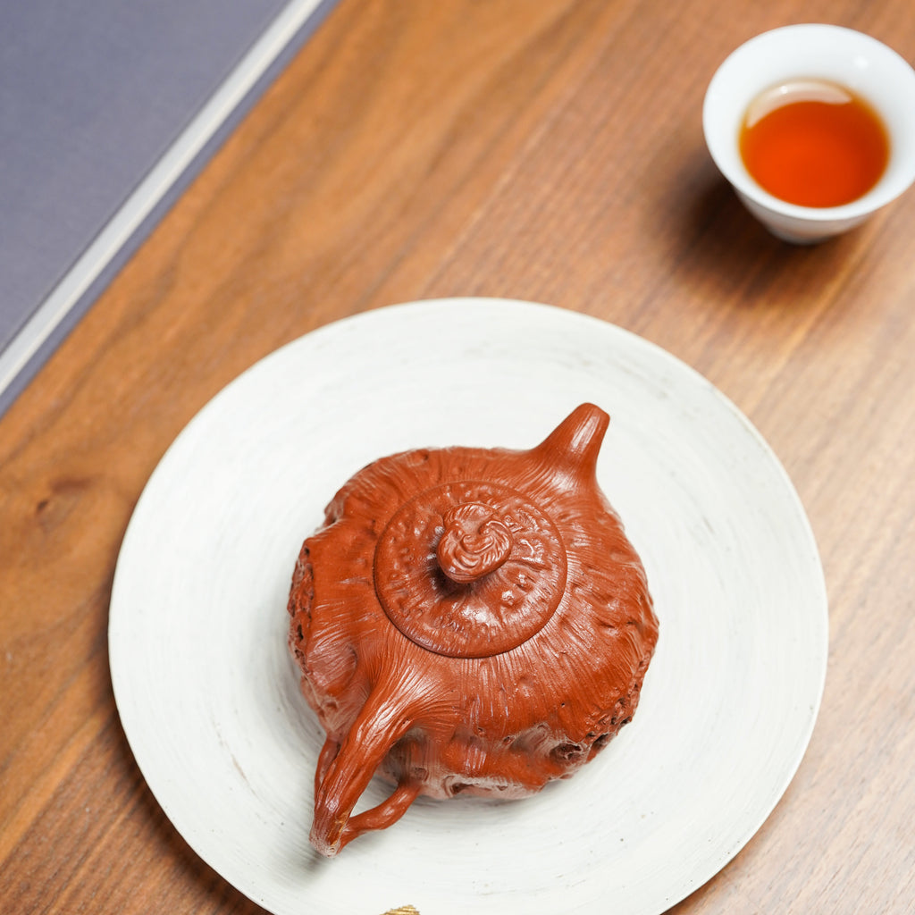 Gong Chun Hu   220cc - Yixing Zisha Purple Clay Teapot