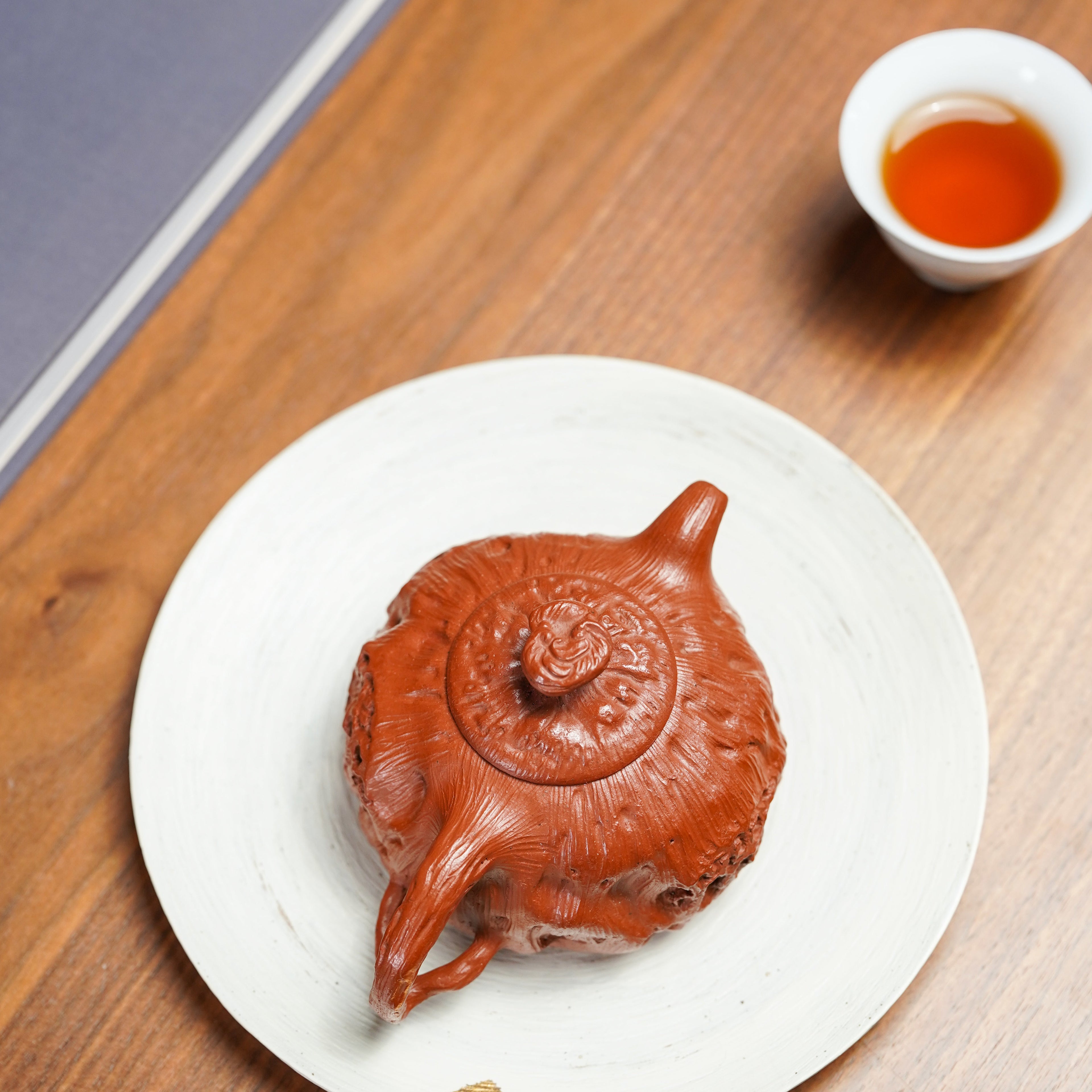 Gong Chun Hu   220cc - Yixing Zisha Purple Clay Teapot