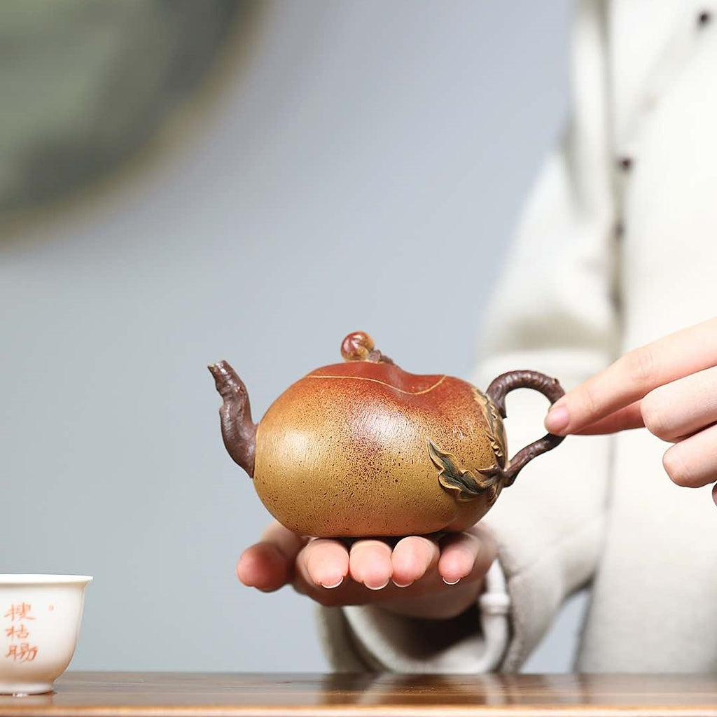 Rui Tao Ying Xiang   230cc - Yixing Zisha Purple Clay Teapot