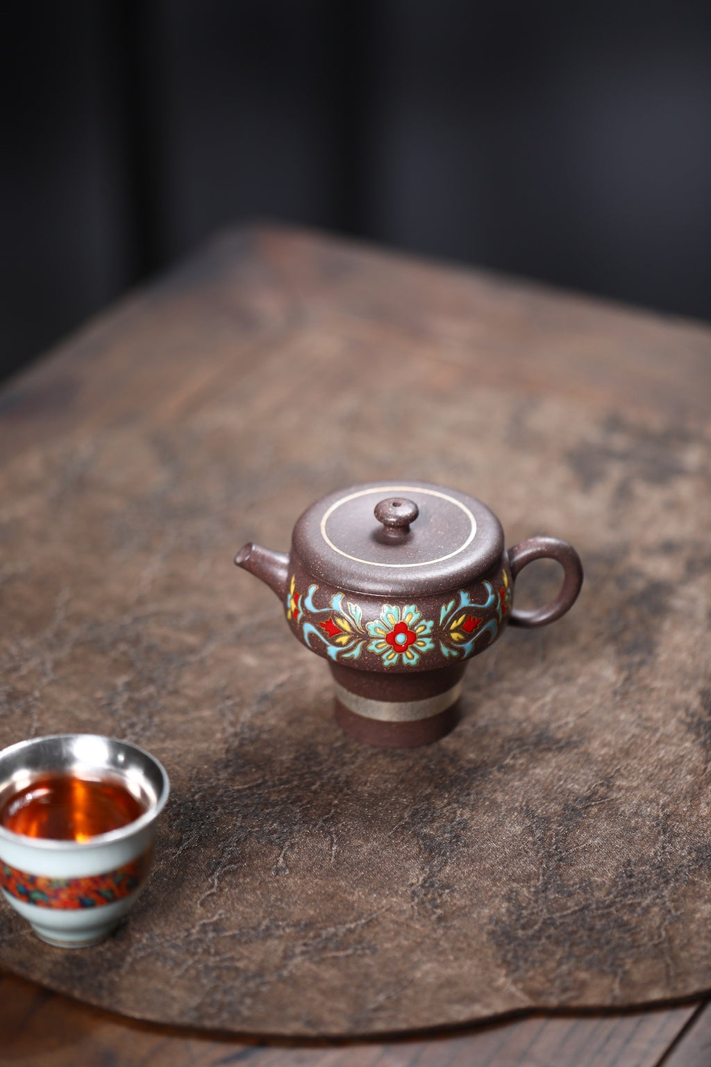 Yun Zhu   150cc - Yixing Zisha Purple Clay Teapot