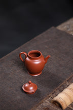 Wu Jin Gong Deng  100cc - Yixing Zisha Purple Clay Teapot